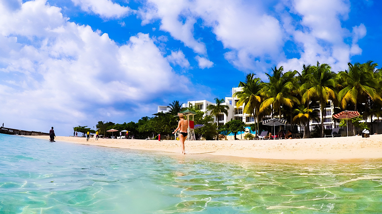 The Best Ways for Tourists to Travel in Jamaica: A Comprehensive Guide