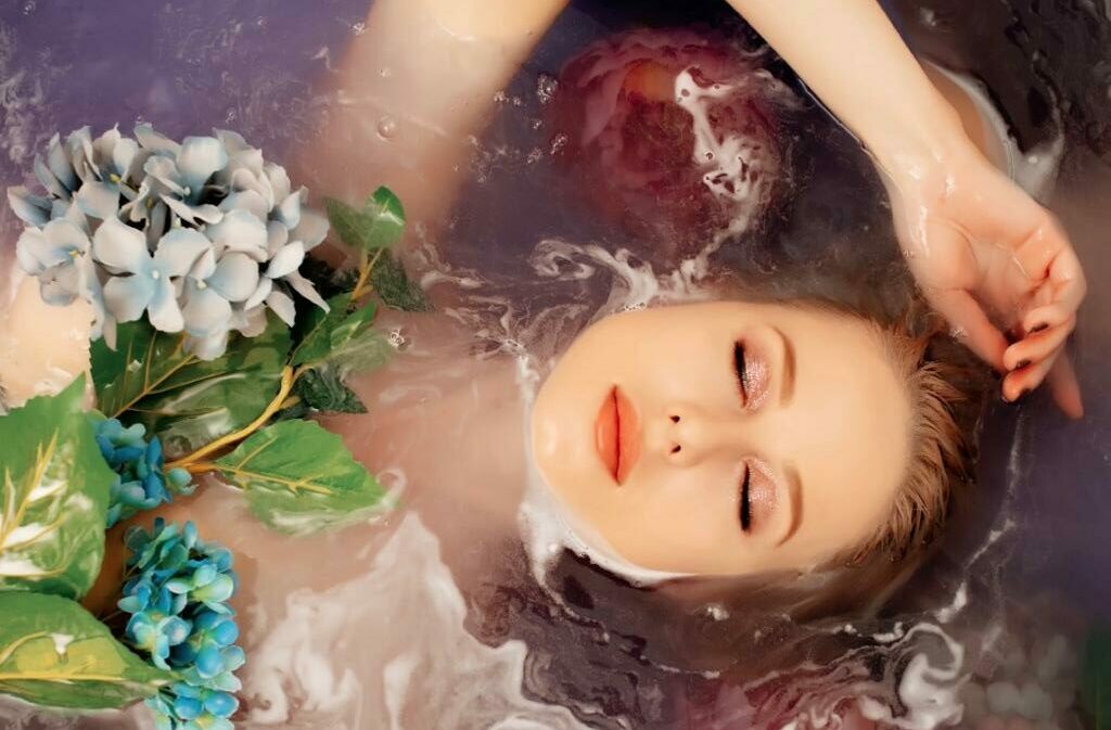 Crystal Healing Bath Rituals for Relaxation and Rejuvenation